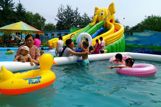 喀什儿童充气游泳池